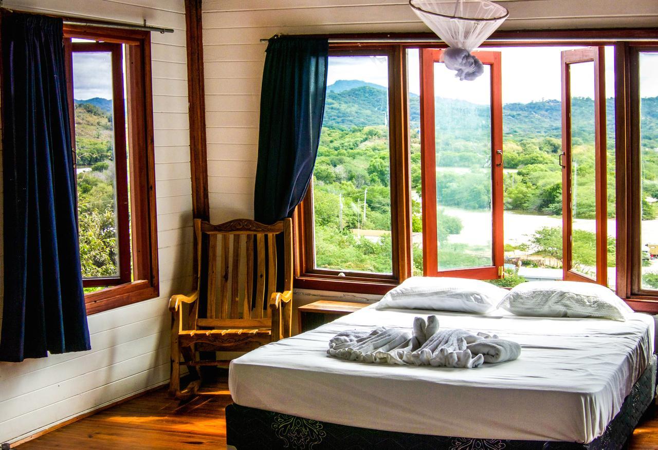 Magnific Rock - Surf Resort & Yoga Retreat Nicaragua Popoyo Exterior photo